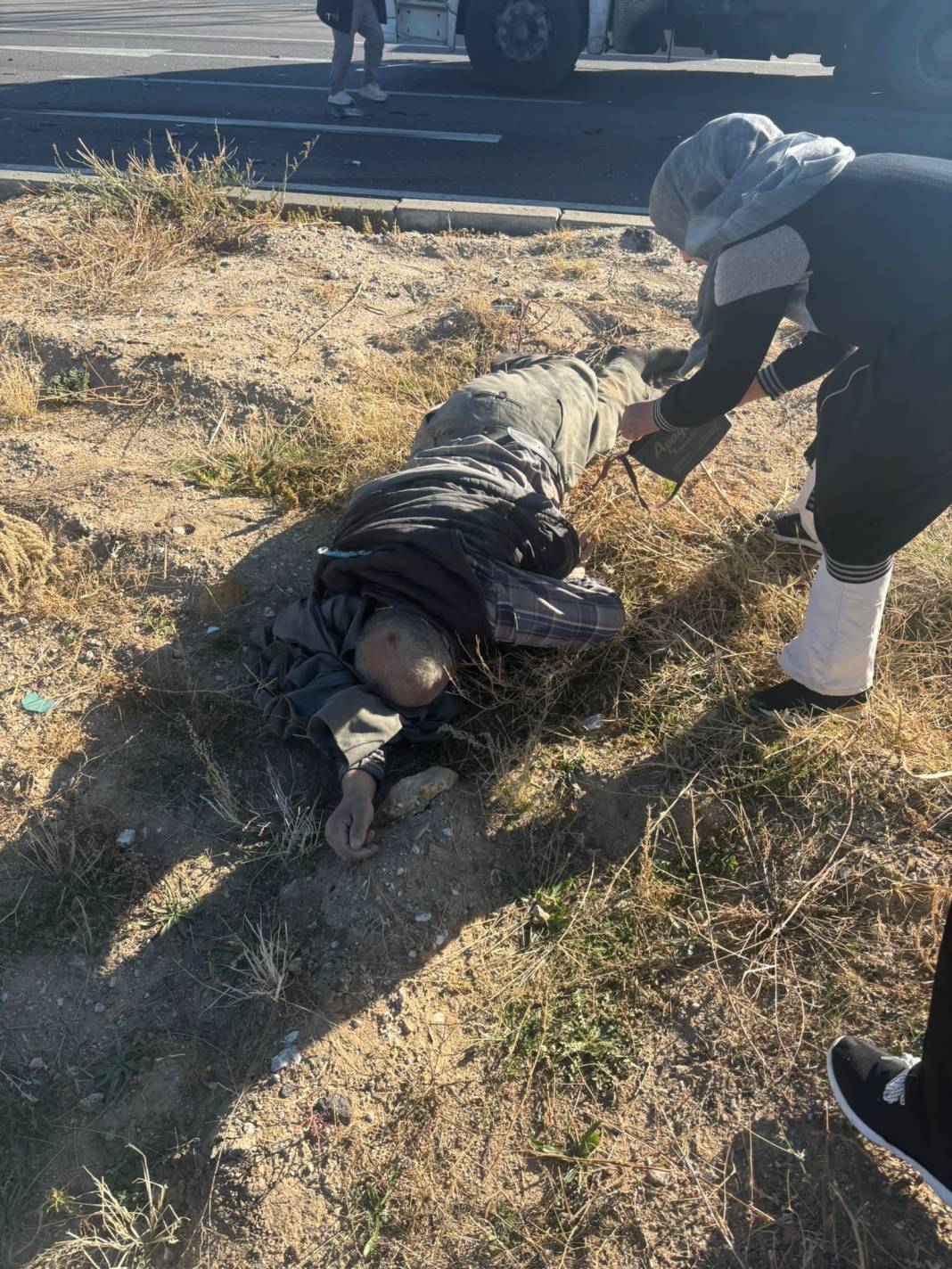 Kamyonetle çarpışan patpatın sürücüsü yaşamını yitirdi 4