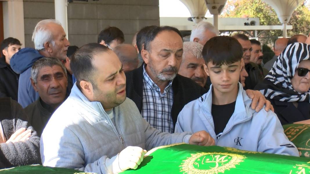 Çocuklarıyla pikniğe gitmişti, hayatını kaybetti 15