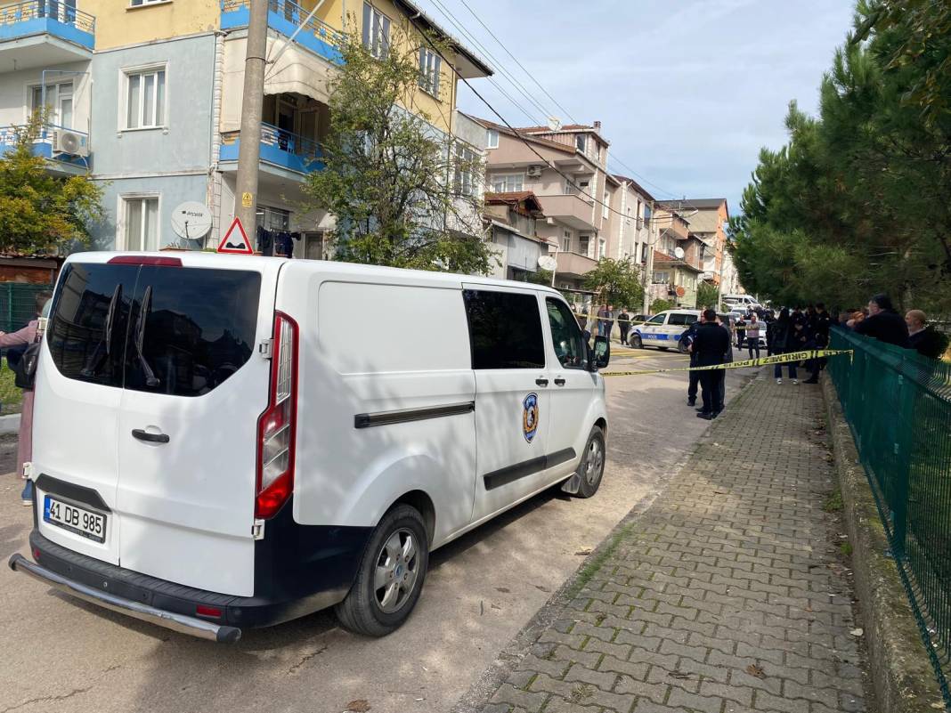 Yer Kocaeli... Eşini bıçaklayarak öldürdü 6