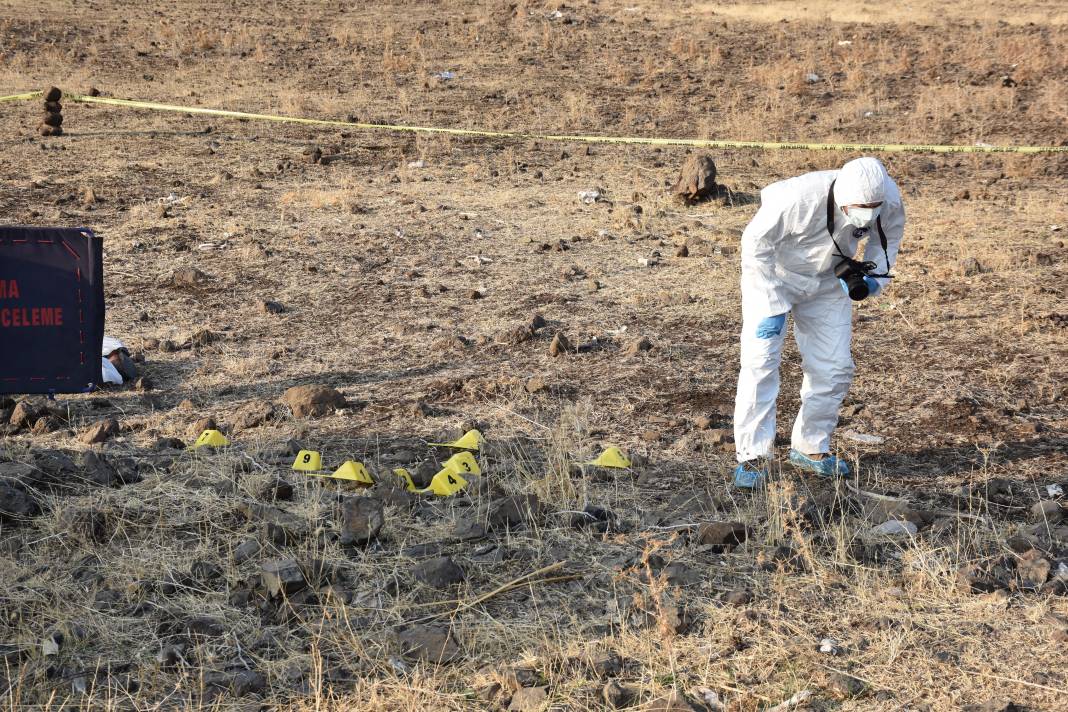 Yol kenarında silahla vurulmuş ceset bulundu! Kimliği belli oldu 5