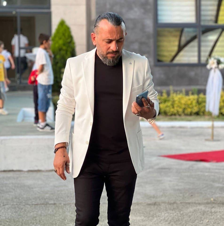 İş adamı mezarlıkta ölü bulundu 2