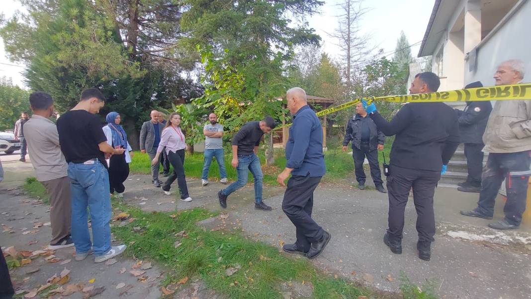 Ziyarete gelen eniştesi evde cansız bedenini buldu 5