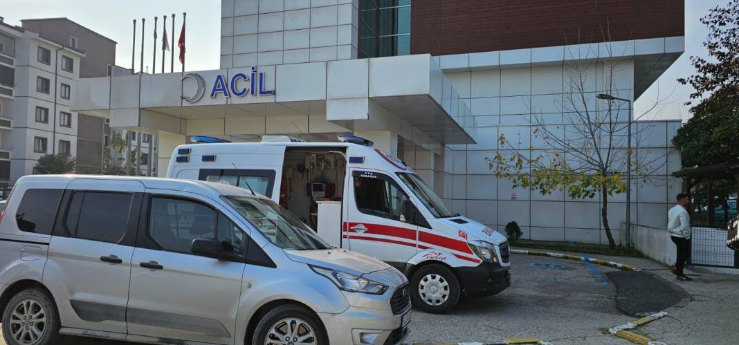 Sakarya'da villada gizemli ölüm! 2 genç hayatını kaybetti 2