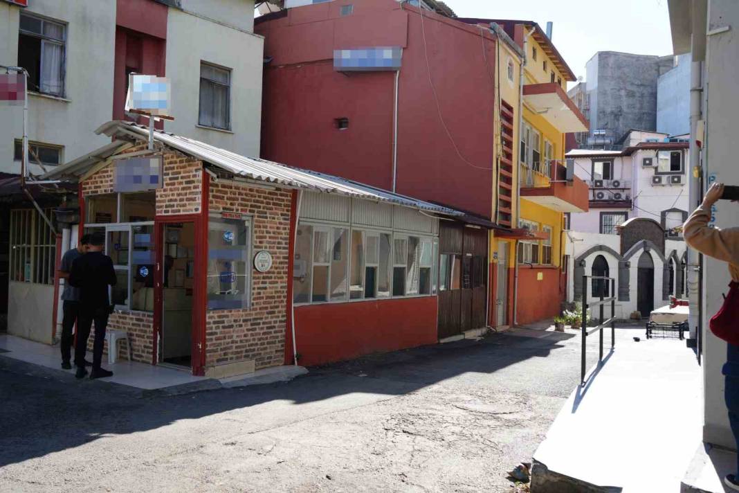 Antalya’da şüpheli ölüm! Pansiyon odasında bulundu 3