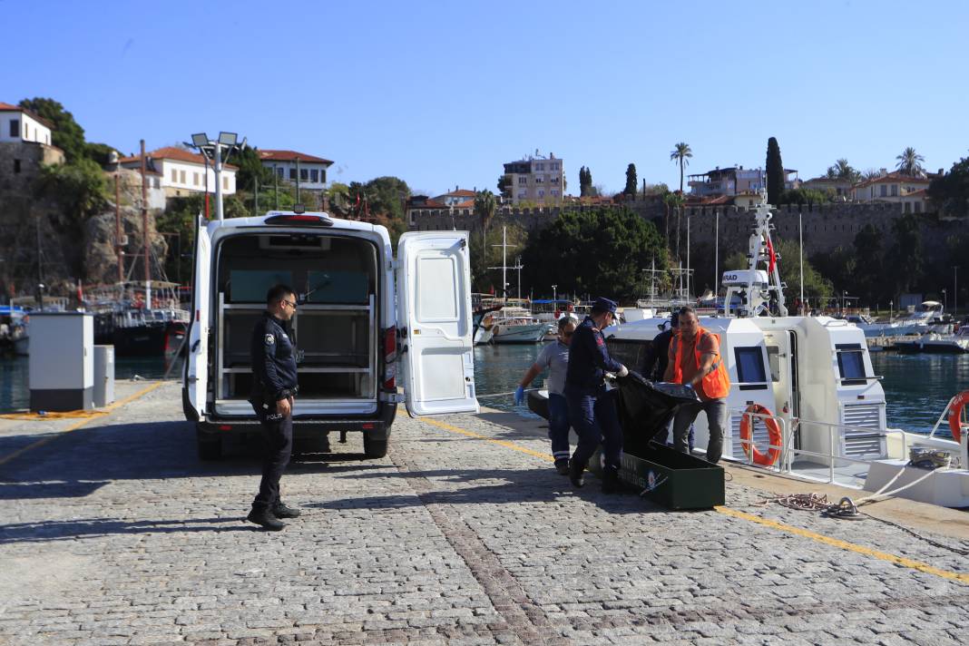 Genç kızın cansız bedeni bulundu 6