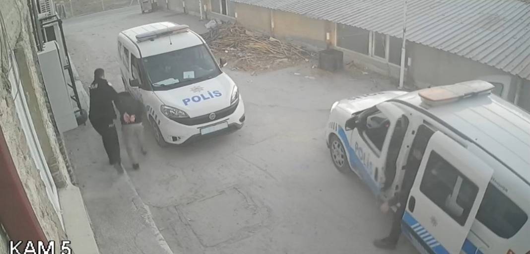 Afyonkarahisar'da husumetlisine çarpıp döverek öldürdü! İşte kan donduran o anlar 2