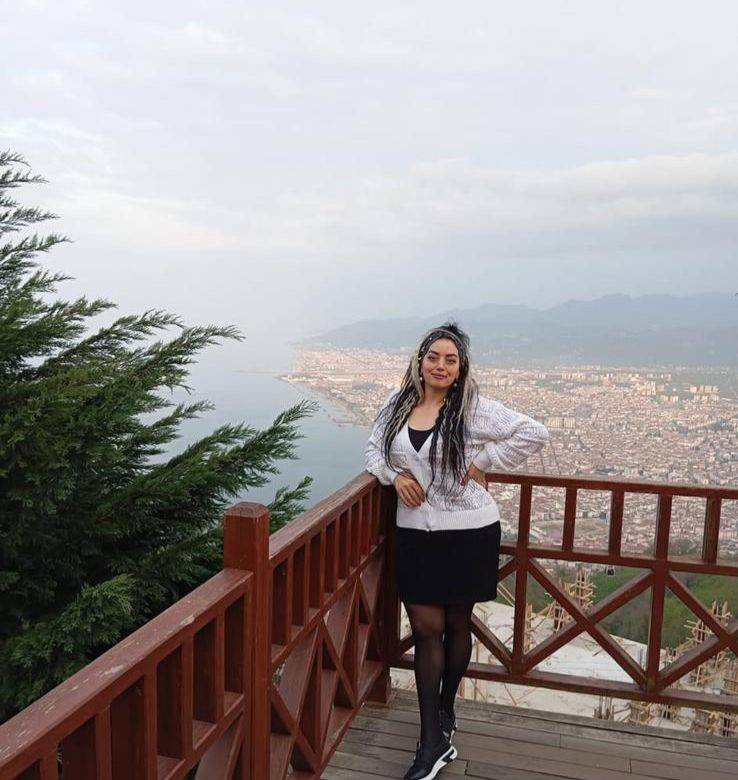 Kafede dehşet: Eski sevgilisini öldürüp, intihar etti 5