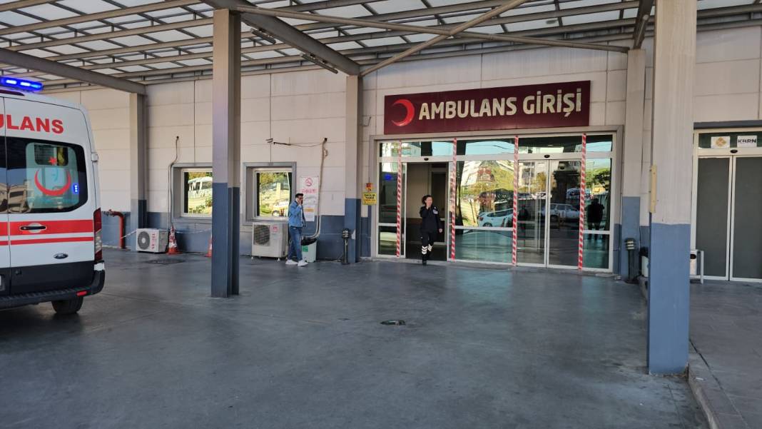 Evde yangın çıktı: 1 ölü, 3 yaralı 5