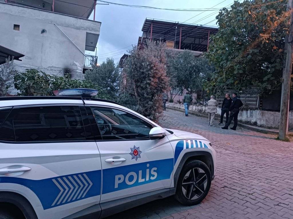 Engelli kızını pompalı tüfekle öldürüp, intihar etti 1