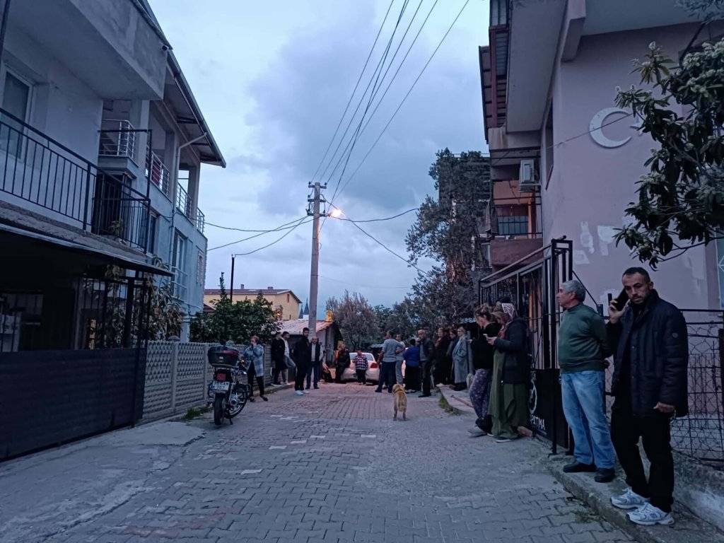 Engelli kızını pompalı tüfekle öldürüp, intihar etti 2