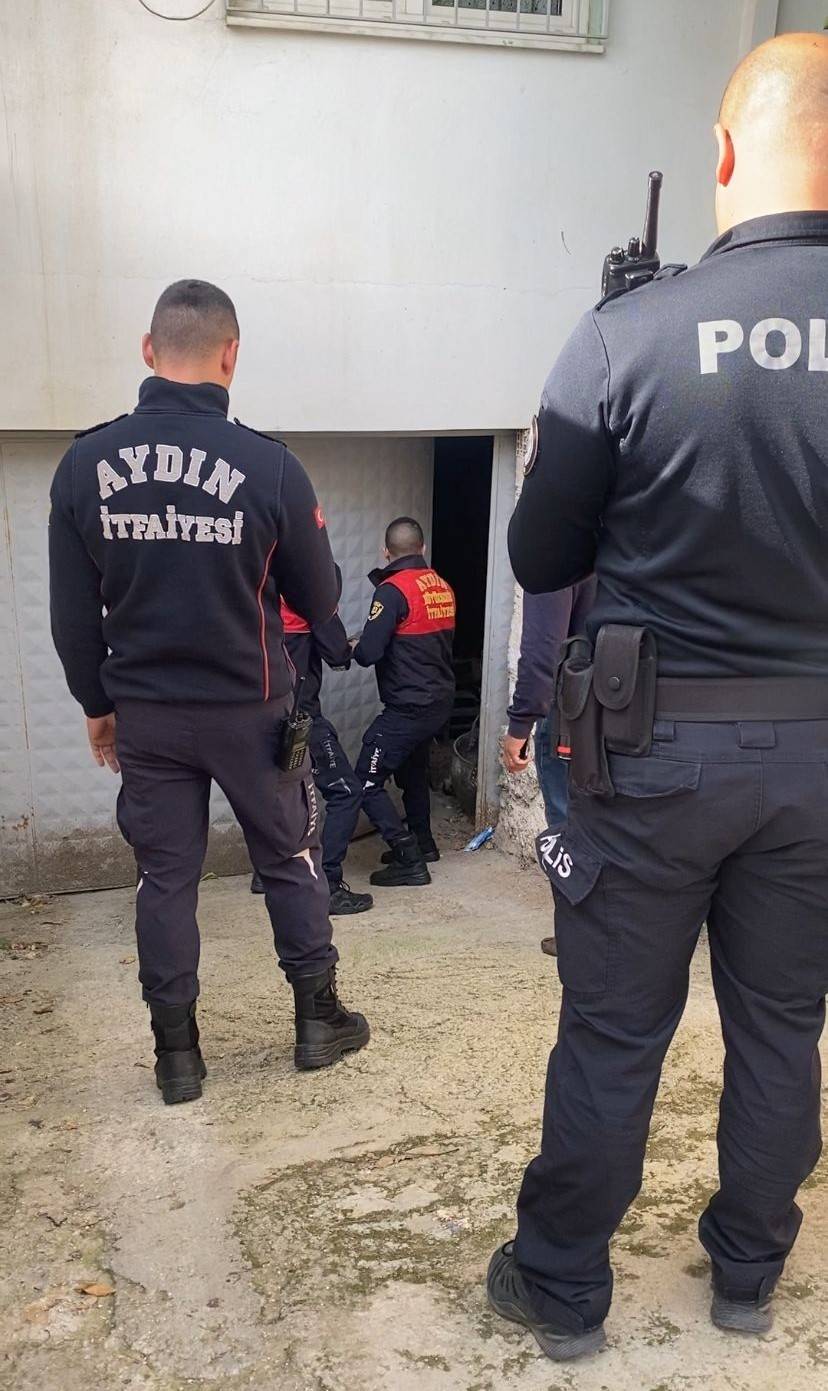 Yer Aydın... Komşuları fark etti, ölü bulundu 1