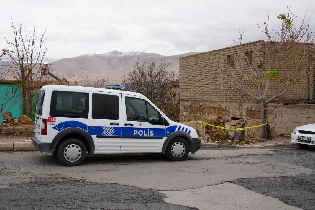 Niğde'de genç metruk binada ölü bulundu 3