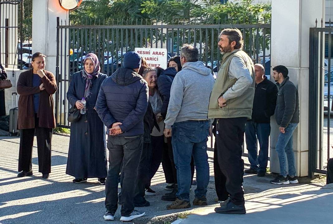 Motosiklet kazasında ölen gencin cenazesini gözyaşları içinde aldılar 6