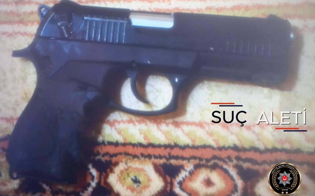 İzmir'de 3 kişi öldürüldü! Cinayet saati böyle aydınlatıldı 3