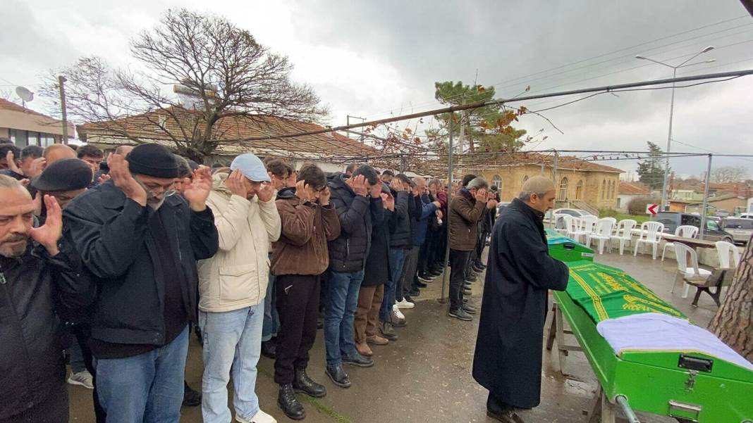 "Dur" ihtarına uymadı... Feci kazada kahreden veda! 9