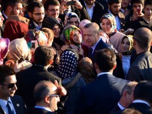Başbakan Bilim Merkezini gezdi ve İstanbul'a gitti