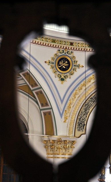 Konya'nın barok camisi "Aziziye" ibadete açıldı 10