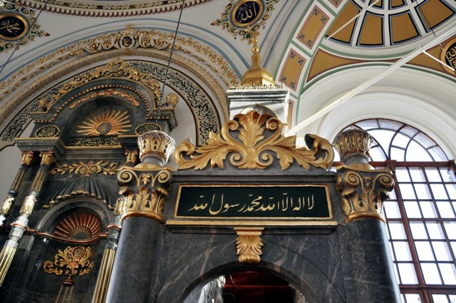 Konya'nın barok camisi "Aziziye" ibadete açıldı 20