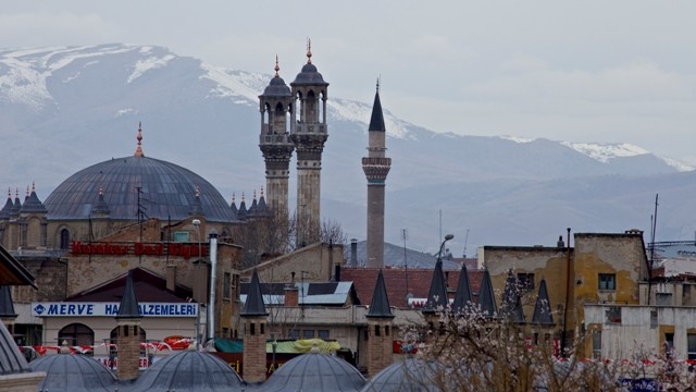 Konya'nın barok camisi "Aziziye" ibadete açıldı 31