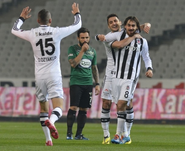 Beşiktaş 3 - 0 Akhisar Belediyespor 6