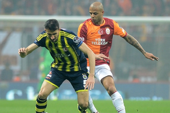Derbinin galibi Galatasaray 11