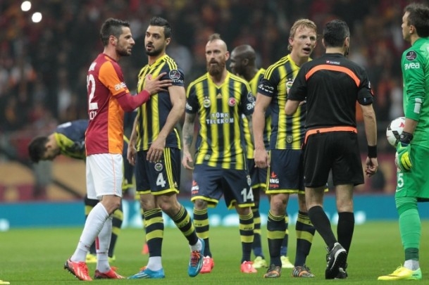 Derbinin galibi Galatasaray 41