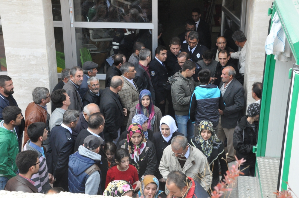 Konya'da kaza - Vefat eden 6 kişinin cenazesi toprağa verildi 3