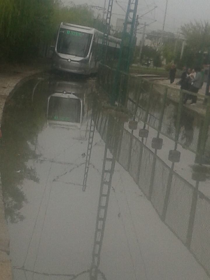 Konya'da yağış tramvay ulaşımını olumsuz etkiledi 4