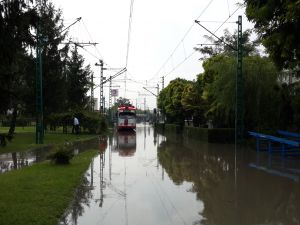 Konya'da yağış tramvay ulaşımını olumsuz etkiledi