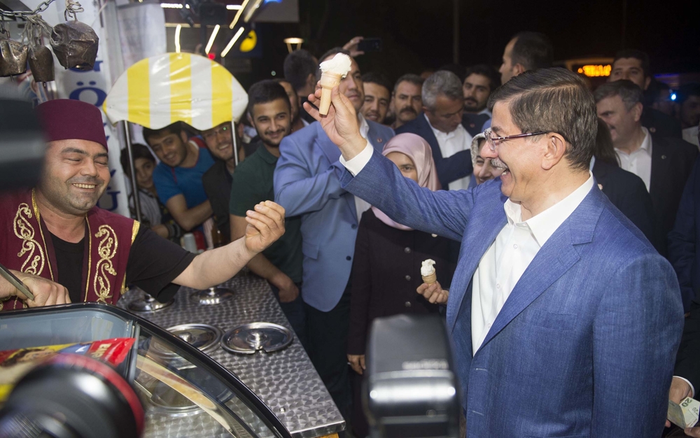 Başbakan Davutoğlu Konya Zafer'de yürüyüşe çıktı 10