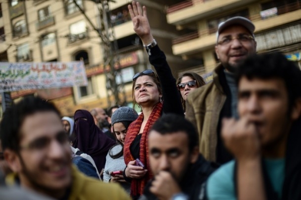 Mısır'da darbe karşıtı cuma gösterileri 13