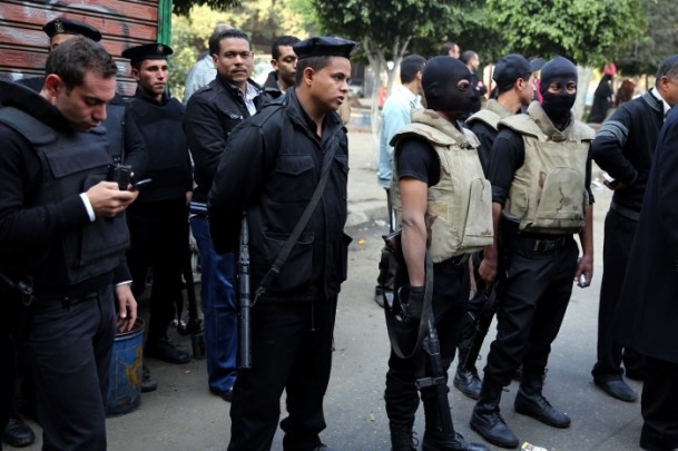 Mısır'da darbe karşıtı cuma gösterileri 9