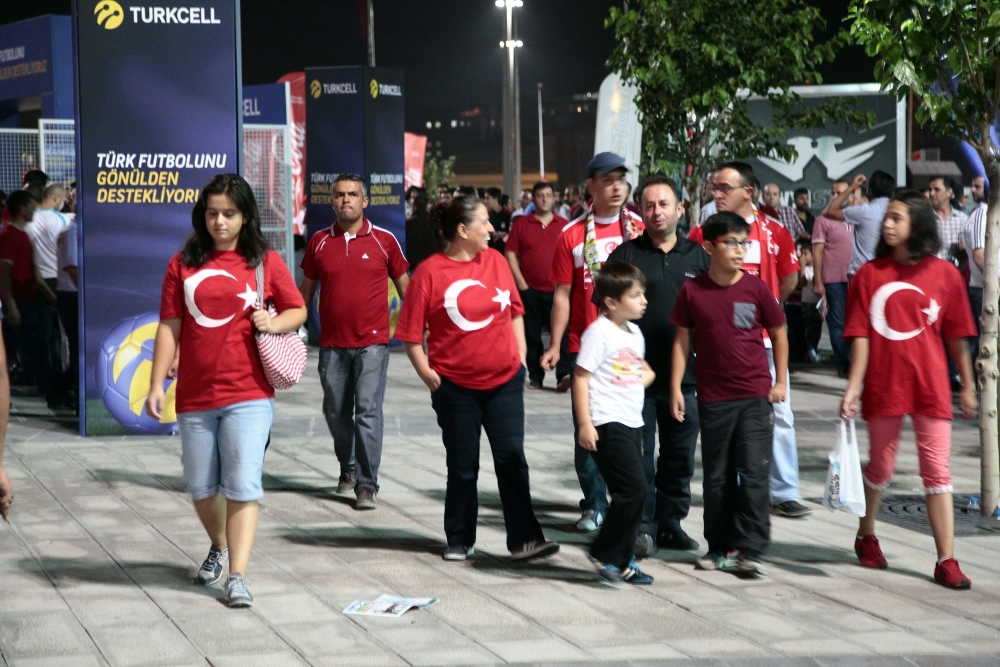 Konya'dan millilere muhteşem destek 15
