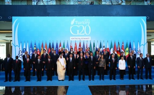 G20 Liderler Zirvesi'nin aile fotoğrafı 1