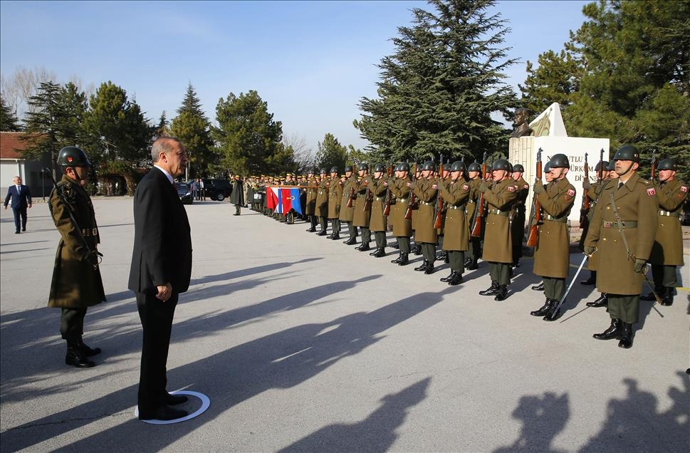 Cumhurbaşkanı Erdoğan'dan güvenlik güçlerine ziyaret 11