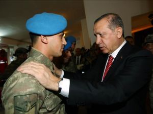 Cumhurbaşkanı Erdoğan'dan güvenlik güçlerine ziyaret