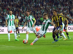 T. Konyaspor'un Fener alayı: 2-1