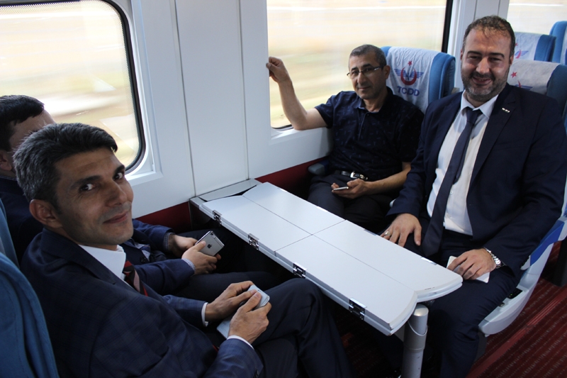 Konyalılar Ankara'ya hızlı trenle gitti 3