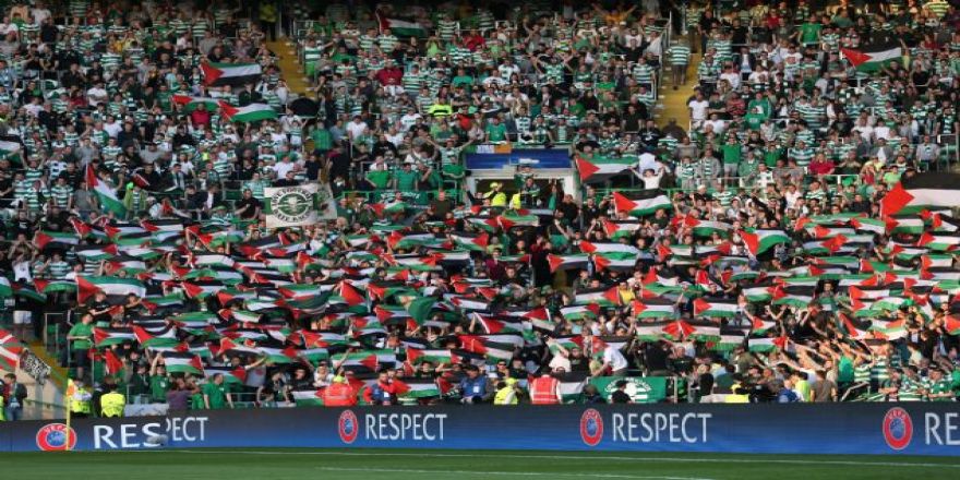 Celtic taraftarı Filistin bayrağı açtı