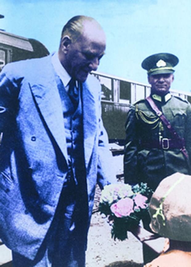 Genelkurmay Atatürk'ün renkli fotoğraflarını yayınladı 22
