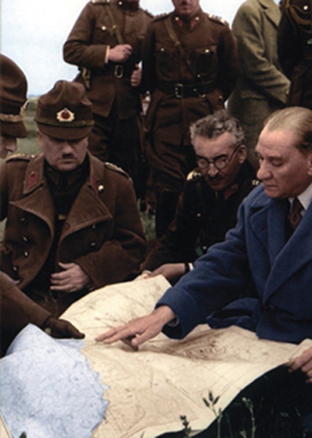 Genelkurmay Atatürk'ün renkli fotoğraflarını yayınladı 43