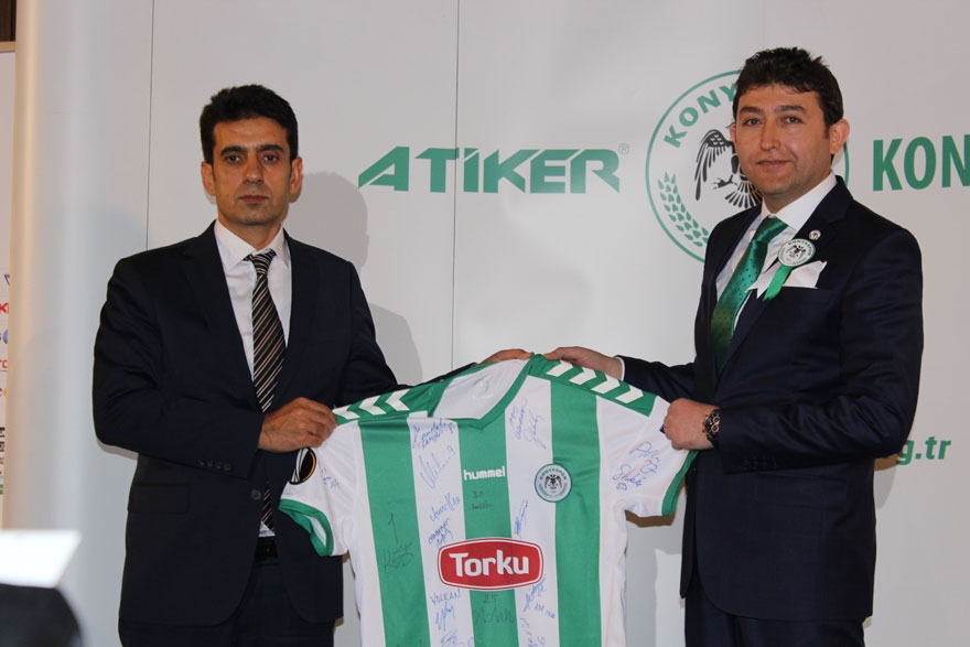 Atiker Konyaspor, sponsorlarını ödüllendirdi 25