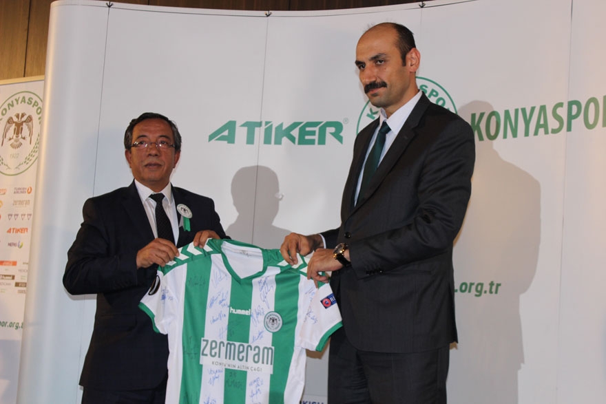 Atiker Konyaspor, sponsorlarını ödüllendirdi 38