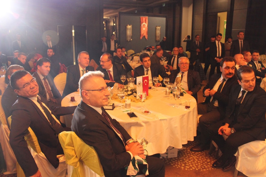 Atiker Konyaspor, sponsorlarını ödüllendirdi 52