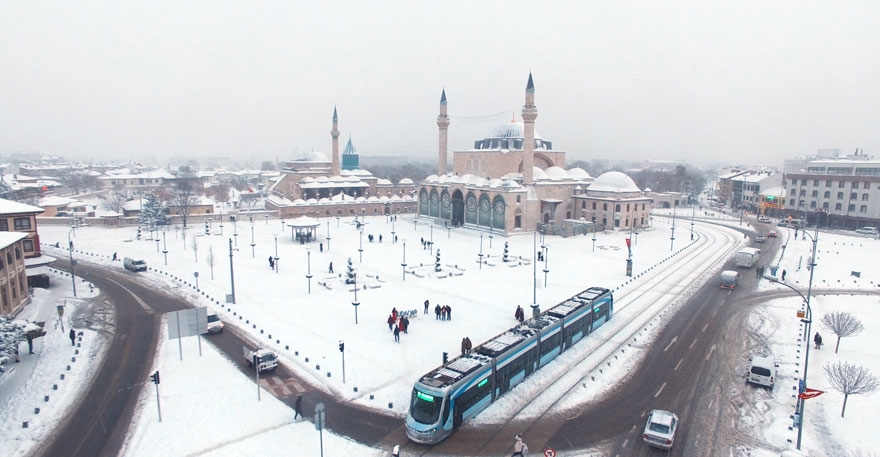 Konya'da kar yağışı kartpostallık görüntüler oluşturdu 1