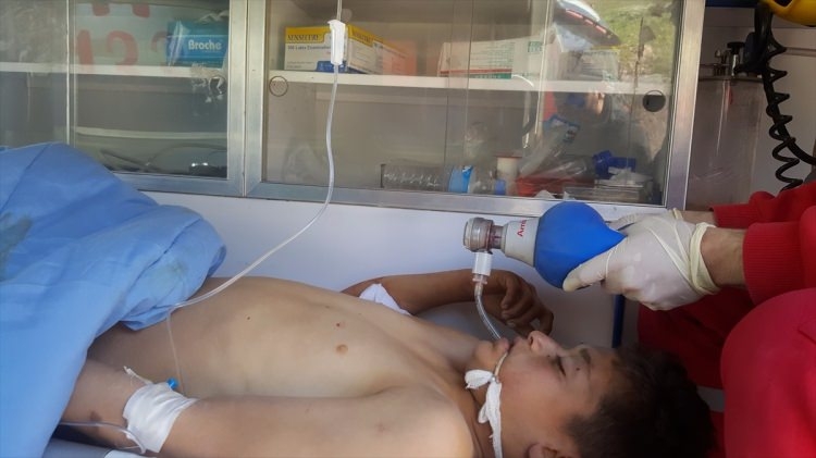 Esed İdlib'te kimyasal katliam yaptı 11