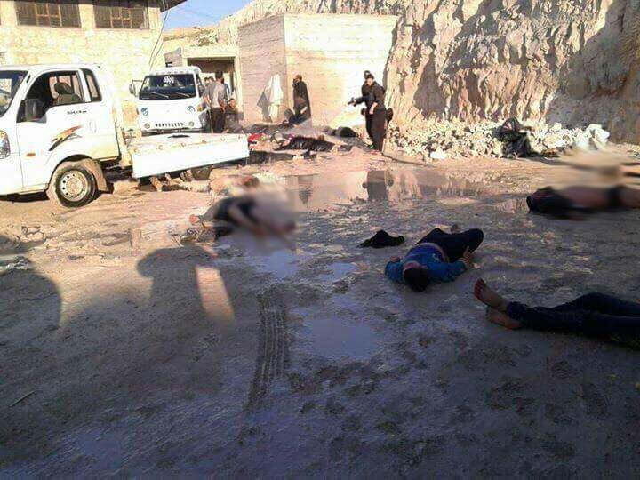 Esed İdlib'te kimyasal katliam yaptı 26