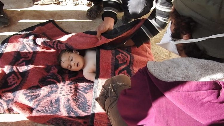 Esed İdlib'te kimyasal katliam yaptı 32