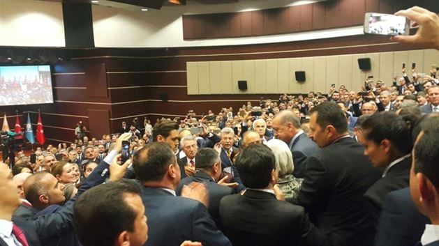 Cumhurbaşkanı Erdoğan'ın AK Parti'ye üye oldu 7