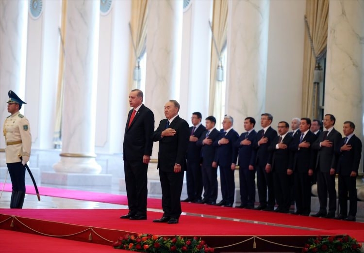 Cumhurbaşkanı Erdoğan Kazakistan'da 13